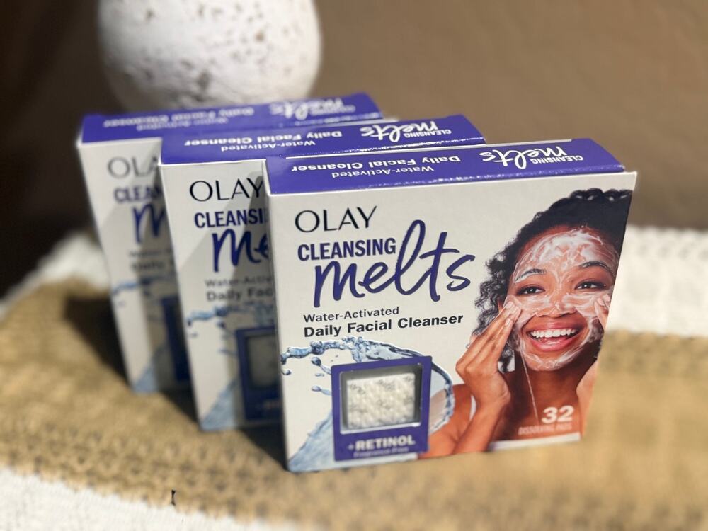 96 Olay Cleansing Melts Face Cleanser + Retinol Facial Cleaner 3 packs of 32
